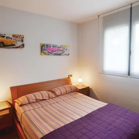 Amazing In With Kitchen Holiday home *