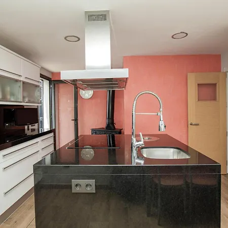 Amazing In With Kitchen 펜션