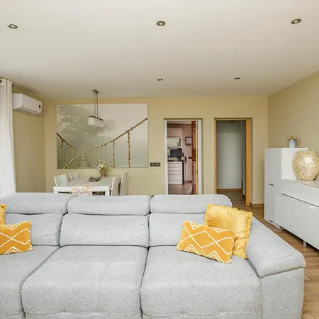 Amazing In With Kitchen *
