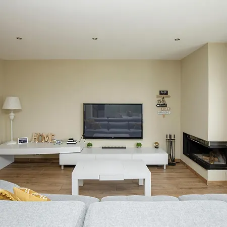 Vakantiehuis Amazing In With Kitchen *