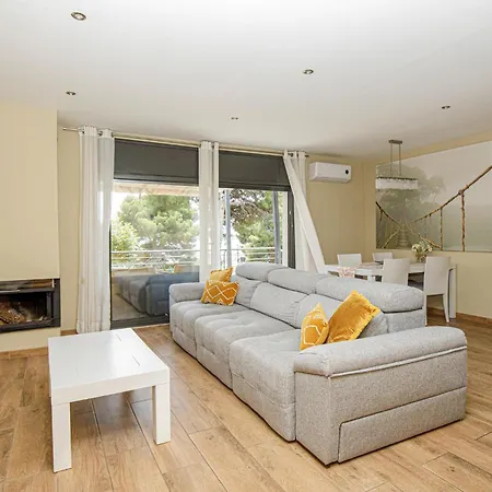Amazing In With Kitchen * Santa Susanna